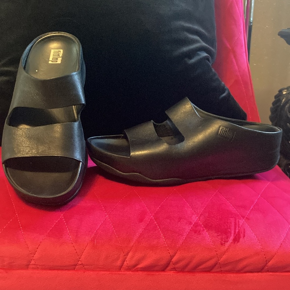 Fit Flop Leather Slides